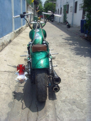 ร้อนเงิน ลดกันสุดๆ Honda 650 cc แต่ง old school หน้าสปริงเกอร์37500