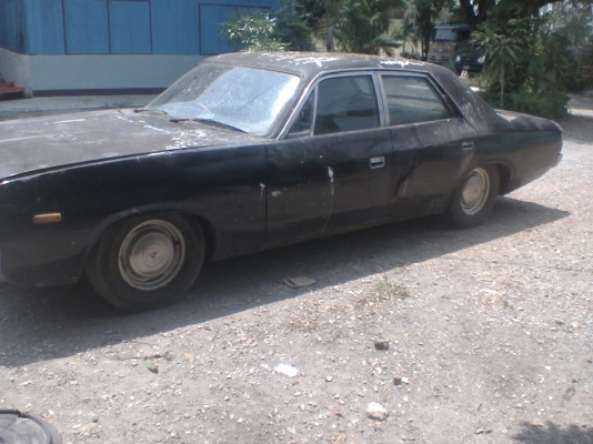 ขาย Valiant chryslerราคา  53000  ด่วน ๆ ไม่ลดแล้วน่ะ ครับ