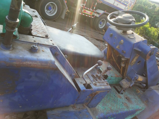 ขายรถตักพร้อมใช้งานถูกๆ