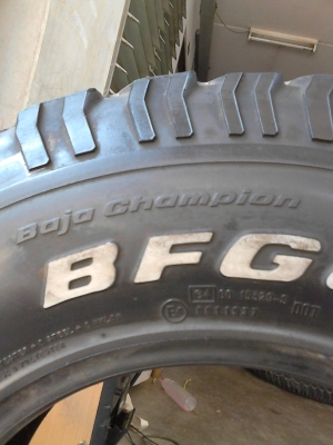 30X9.50 R15    BF Goodrich ALL Ter rain t/a  มี 1 เส้น      TEL.081-427-3941
