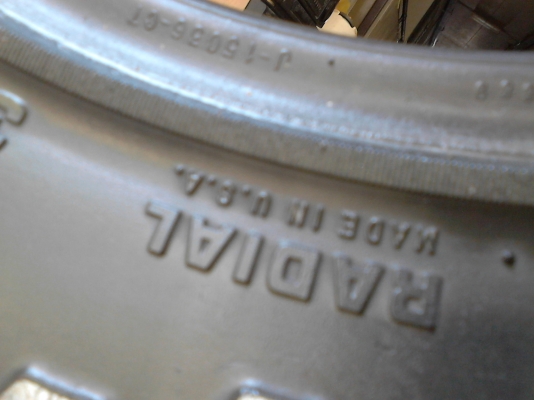 30X9.50 R15    BF Goodrich ALL Ter rain t/a  มี 1 เส้น      TEL.081-427-3941