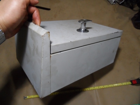 ตูควบคุมไฟฟ้า กันน้ำ