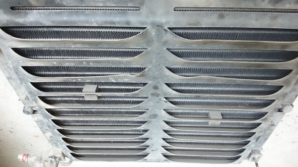 แผงแอร์รถตู้ toyoya super custom