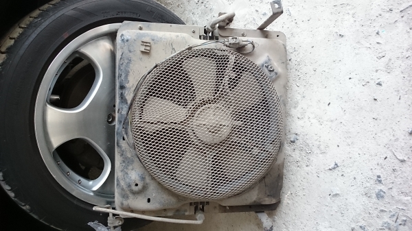 แผงแอร์รถตู้ toyoya super custom