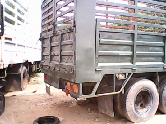 ขายรถบรรทุกราคา   390,000.-บาท