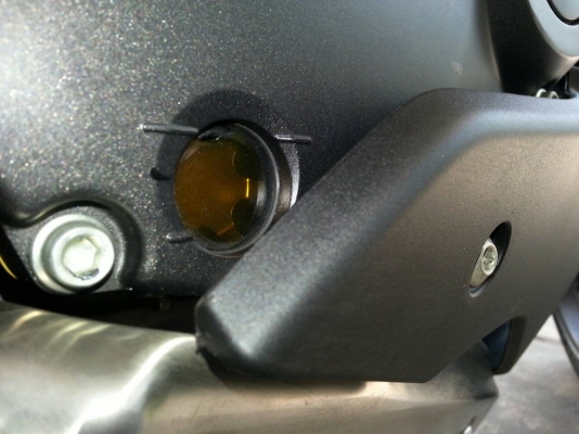 CB500X 2013  สีดำ   รถซื้อเงินสด4เดือน ออกศูนย์บิ๊กวิงสภาพใหม่มาก     ขายพร้อมของแต่ง 189,000บ.  ข้อมูล รถใหม่พร้อมประกัน220,000บมีของแต่งทั้งหมดอีกกว่า50,000บ.พร้อมประกันชั้น1ถึงธ.ค.57 ใช้งานน้อย6,3xxกม.(เช็ค6,000กม.ที่บิ๊กวิงค์ให้แล้ว)น้ำมันเครื่องใสปิ้