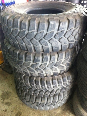 ยาง 35 นิ้ว  แม้กซิส  ขอบ 15  ส่งได้ทั่วไทยคับ