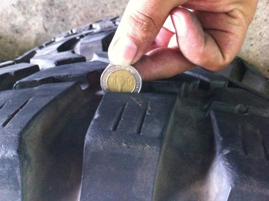 ยาง 35 นิ้ว แม้กซิส ขอบ 15 ส่งได้ทั่วไทยคับ ยาง 35 นิ้ว แม้กซิส ขอบ 15 ส่งได้ทั่วไทยคับ