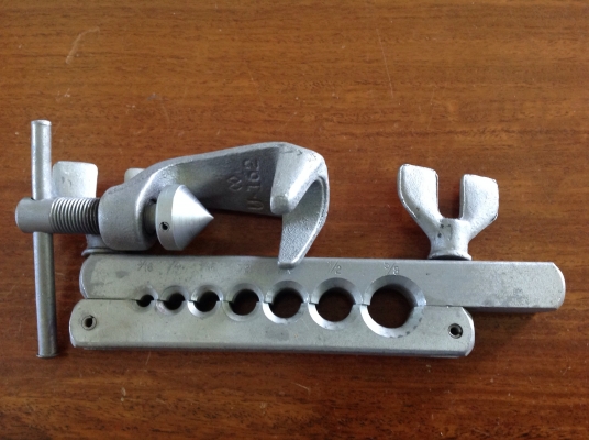 ขายชุดบานท่อ และคัตเตอร์ตัดท่อ