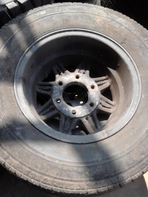 205/75R14 ขายแม๊ก พร้อมยาง BRIDGESTONE LEO 75 TEL.081-427-3941