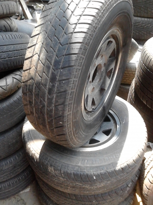 205/75R14 ขายแม๊ก พร้อมยาง BRIDGESTONE LEO 75 TEL.081-427-3941