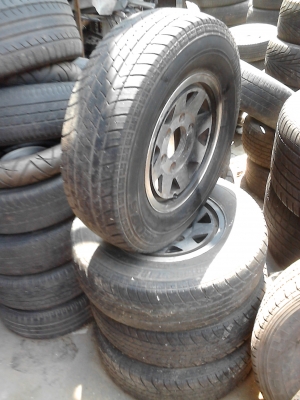 205/75R14 ขายแม๊ก พร้อมยาง BRIDGESTONE LEO 75 TEL.081-427-3941