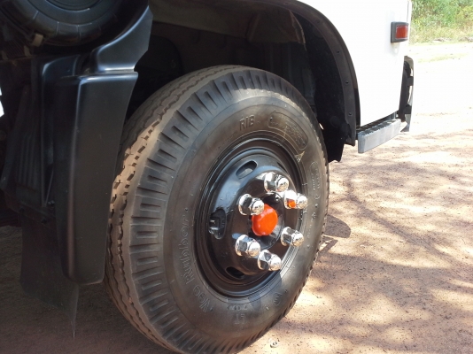 ขายด่วน รถหกล้อ HINO MEGA 500 ,5.50 เมตร สภาพดียางใหม่