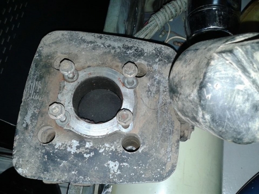 ย้ายบ้านขายของทิ้งเสื้อDT125 ถังน้ำมันrxs concord ท่อไอเสีย