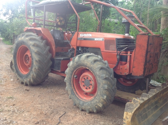รถไถคูโบต้า รุ่น m9000 สภาพสวยทั้งคัน. ติดต่อ 080-1405528
