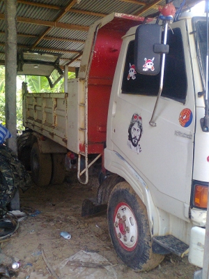 ขายรถหกล้อดั้มhino FB ห้างแท้ ราคา 490000บาท