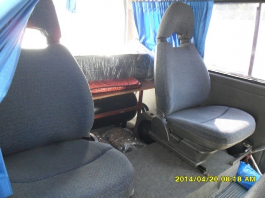 ขายรถตู้ มิตซู L300 ปี92 ประตูเปิด 2 ด้าน เครื่อง 3S หัวฉีด เกียร์ออโต้ เพาเวอร์ ติดแก๊ส LPG ภายในสวย เบาะ3 แถว หมุนได้ แอรฺหน้า-หลัง เย็นฉ่ำ ตัวถังเดิมๆสวย แม็ก15&quot; ยางใหม่ 4 เส้น รถพร้อมใช้ครับ ขับดีมากๆ ขายถูก ประกันชั้น3