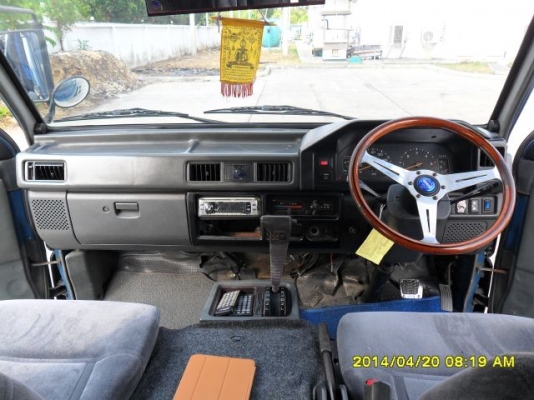 ขายรถตู้ มิตซู L300 ปี92 ประตูเปิด 2 ด้าน เครื่อง 3S หัวฉีด เกียร์ออโต้ เพาเวอร์ ติดแก๊ส LPG ภายในสวย เบาะ3 แถว หมุนได้ แอรฺหน้า-หลัง เย็นฉ่ำ ตัวถังเดิมๆสวย แม็ก15&quot; ยางใหม่ 4 เส้น รถพร้อมใช้ครับ ขับดีมากๆ ขายถูก ประกันชั้น3