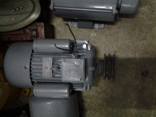 ขาย !! มอเตอร์ 3 hp. 220v. รอบ 1400 ยี่ห้อ จีน พร้อมใช้งาน ( รุ่นหนัก )