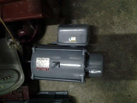 ขาย !! มอเตอร์ 3 hp. 220v. รอบ 1400 ยี่ห้อ มิตซูบิชิ พร้อมใช้งาน