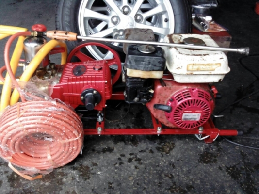 ขายเครื่องอัดฉีด ปั๊มใหม่ เครื่อง HONDA มือสอง 9,500 บาท ดูคลิปการทำงานครับ