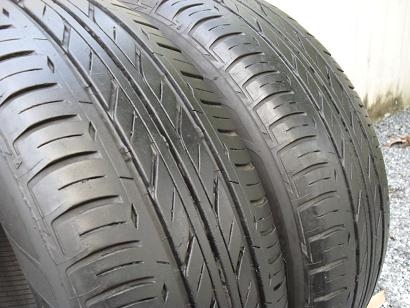 ขายยาง BRIDGESTONE ECOPIA ปี3212(1คู่) 215-60-16 ราคา 1,800 ขายยาง BRIDGESTONE ECOPIA ปี3212(1คู่) 215-60-16 ราคา 1,800