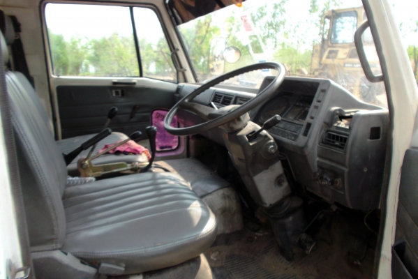 ขายด่วนรถ6ล้อHINOKM500เครืองWO6Eดรั้มกะบะยาว4.3เมตร ขายด่วนรถ6ล้อHINOKM500เครืองWO6Eดรั้มกะบะยาว4.3เมตร