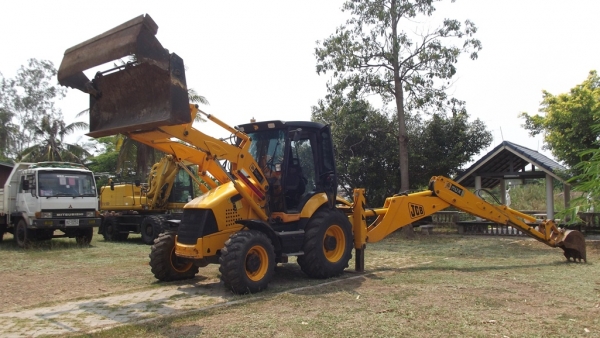 ขาย รถ JCB 3CX 4WD