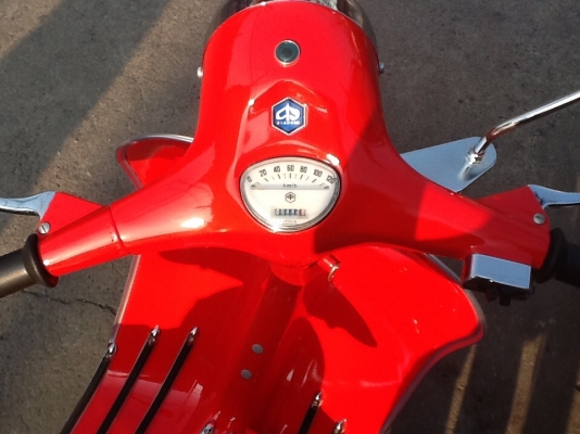 ya vespa shop เสนอขาย vespa สปิ้น ทะเบียนโอน