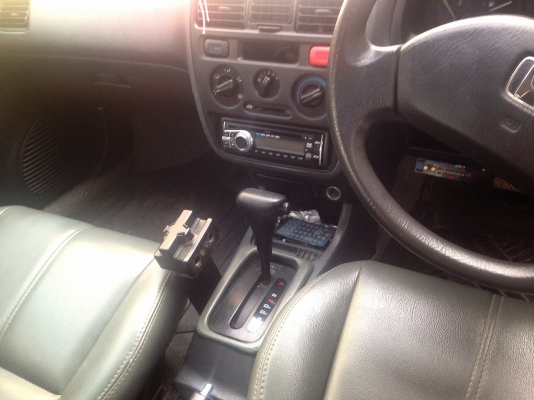 **135,000 บ.ต่อรอง**ขายรถเก๋ง HONDA CITY TYPE Z LXi 1.5 AT ปี 44/01 เครื่องเดิมเกียร์เดิม ติดแก๊สLPG(ลงเล่ม) เครื่องดีแรง ประหยัด ช่วงล่างหนึบ หน้า-หลังเดิมไม่เคยชนหนัก ภายในเก๋งสวยคอนโซลเต็ม พ.พาวเวอร์ แอร์ กระจกไฟฟ้า เบาะหนัง ล้อแม็ก สีสันสวย ยางดี4เส้น