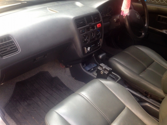 **135,000 บ.ต่อรอง**ขายรถเก๋ง HONDA CITY TYPE Z LXi 1.5 AT ปี 44/01 เครื่องเดิมเกียร์เดิม ติดแก๊สLPG(ลงเล่ม) เครื่องดีแรง ประหยัด ช่วงล่างหนึบ หน้า-หลังเดิมไม่เคยชนหนัก ภายในเก๋งสวยคอนโซลเต็ม พ.พาวเวอร์ แอร์ กระจกไฟฟ้า เบาะหนัง ล้อแม็ก สีสันสวย ยางดี4เส้น