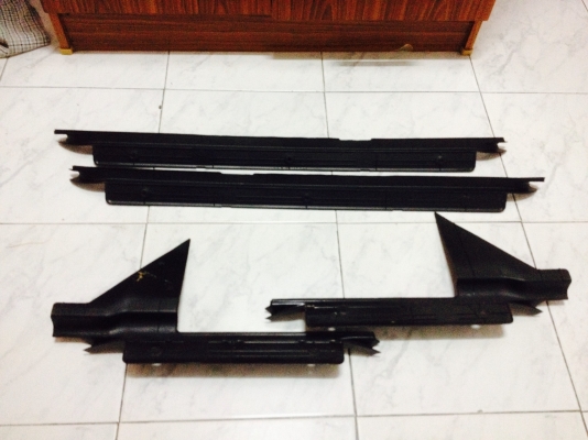 ขายกาบ dk ไฟกลม4ประตู ราคา800บาทโทร0875077464โส กทม