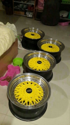 ขายแม็กbbs ขอบ15กว้าง8 สีเหลือง4วง สภาพดี ราคา10000บาทโทร0924462525โส กทม