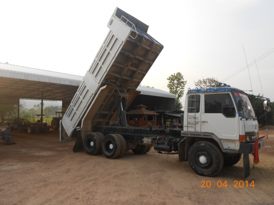 ขายไอ้หลงเทอร์โบ FN527M ซีเรียล 69XX เครื่่อง6D16 สภาพ 90\% ดั๊มพ์โคราช เกียร์ดี แอร์เย็น เฟื่องท้ายดี