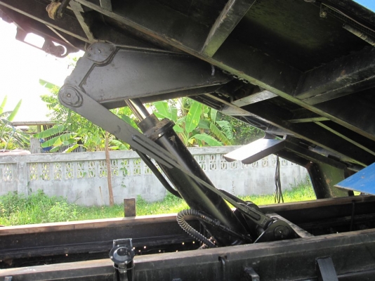 ขายดั๊ม 6 ล้อกลาง เครื่อง 4BD1 115 แรง เพาเวอร์