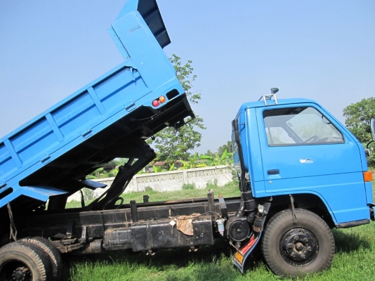 ขายดั๊ม 6 ล้อกลาง เครื่อง 4BD1 115 แรง เพาเวอร์