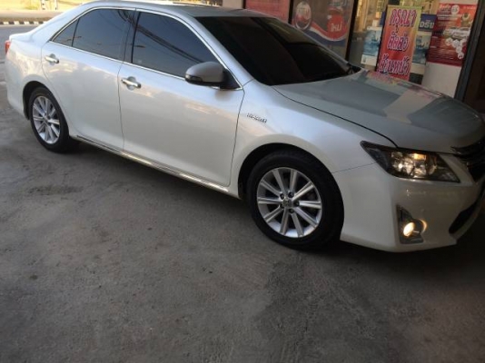 ขายรถบ้าน TOYOTA CAMRY hybrid 2.5 รุ่นTOP ปลายปี2012 (เจ้าของขายเอง) ขายรถบ้าน TOYOTA CAMRY hybrid 2.5 รุ่นTOP ปลายปี2012 (เจ้าของขายเอง)