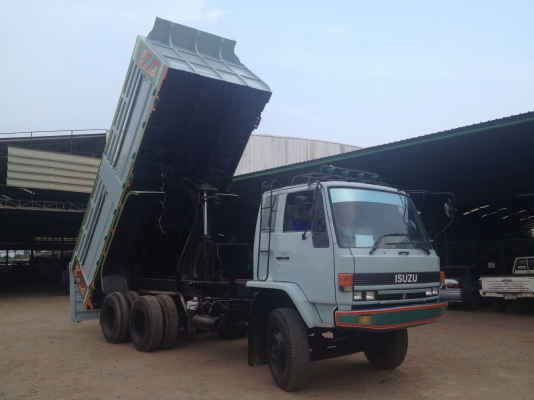 ขายครับ ISUZU ROCKY เครื่อง 195 แรงม้ากระบะดั้มพ์สภาพสวยๆเลยครับรถใช้งานอยู่พร้อมวิ่งพร้อมทะเบียน สนใจอยู่รีบเลยครับ