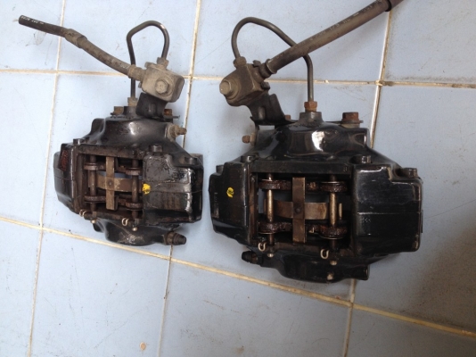 เบรคหลัง BREMBOแท้ใส่R34GTRมาสภาพเดิมญีปุ่น