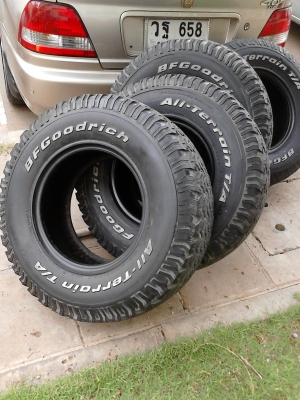 31X10.50R15 BF Goodrich AlLL Terrain T/A  MADE IN USA. มีชุด 4 เส้น ติดต่อ .TEL.081-427-3941