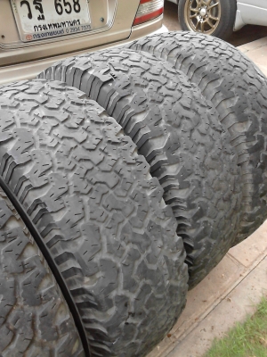 31X10.50R15 BF Goodrich AlLL Terrain T/A  MADE IN USA. มีชุด 4 เส้น ติดต่อ .TEL.081-427-3941