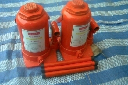 ขายแม่แรงลม 32 ตัน