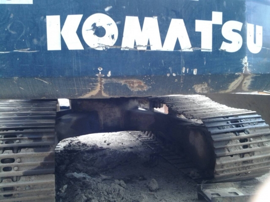 ขายรถตักดิน KOMATSU แน่นๆ ทั้งคัน พร้อมใช้งาน ขายรถตักดิน KOMATSU แน่นๆ ทั้งคัน พร้อมใช้งาน