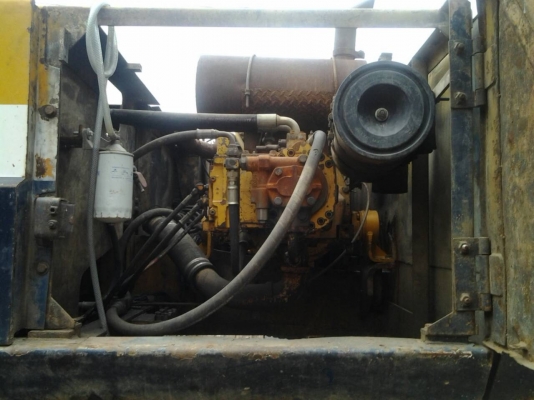 ขายรถตักดิน KOMATSU แน่นๆ ทั้งคัน พร้อมใช้งาน ขายรถตักดิน KOMATSU แน่นๆ ทั้งคัน พร้อมใช้งาน