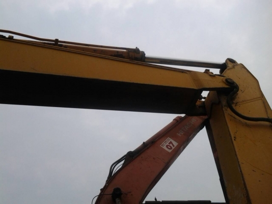 ขายรถตักดิน KOMATSU แน่นๆ ทั้งคัน พร้อมใช้งาน ขายรถตักดิน KOMATSU แน่นๆ ทั้งคัน พร้อมใช้งาน