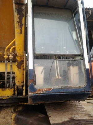 ขายรถตักดิน KOMATSU แน่นๆ ทั้งคัน พร้อมใช้งาน ขายรถตักดิน KOMATSU แน่นๆ ทั้งคัน พร้อมใช้งาน