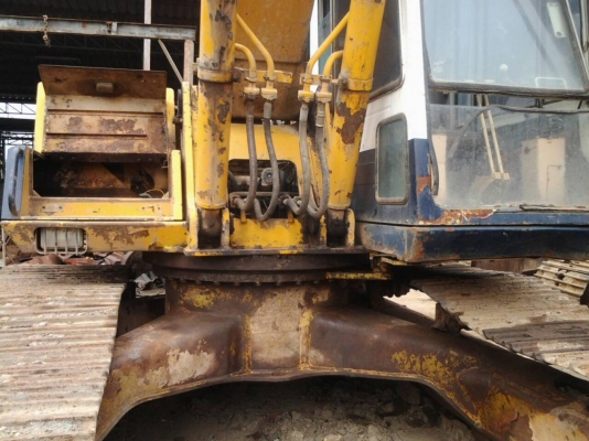 ขายรถตักดิน KOMATSU แน่นๆ ทั้งคัน พร้อมใช้งาน ขายรถตักดิน KOMATSU แน่นๆ ทั้งคัน พร้อมใช้งาน