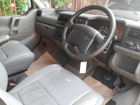 Volkswagen CARAVELLE  VR6 วิ่ง70,000 KM
