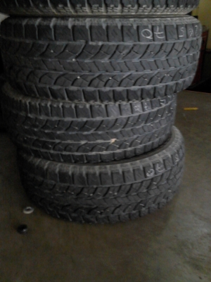 YOKOHAMA GEOLANDER A/T-S 265/70R16  มี 1 ชุด  4เ ส้น โทร.081-427-3941