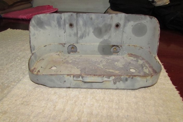 ถาดรองถังน้ำมันรถ JEEP CJ 5 ของ USA แท้ ราคา 3500 บาท สนใจคุยต่อรอง ติดต่อคุณสุวัฒน์ 0837310899